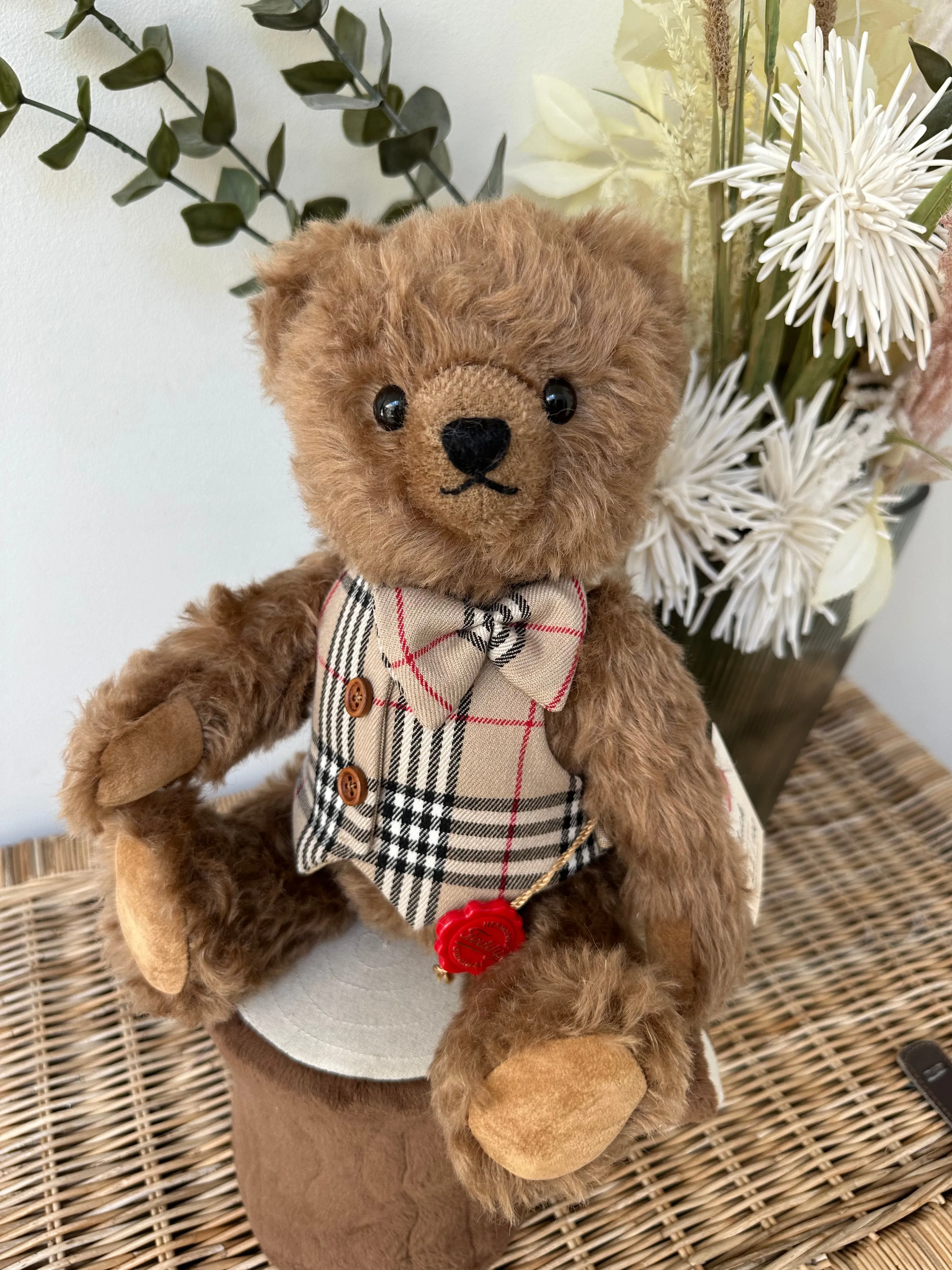 Chuck Teddy Hermann Limited Edition Mohair Teddy Bear No 22