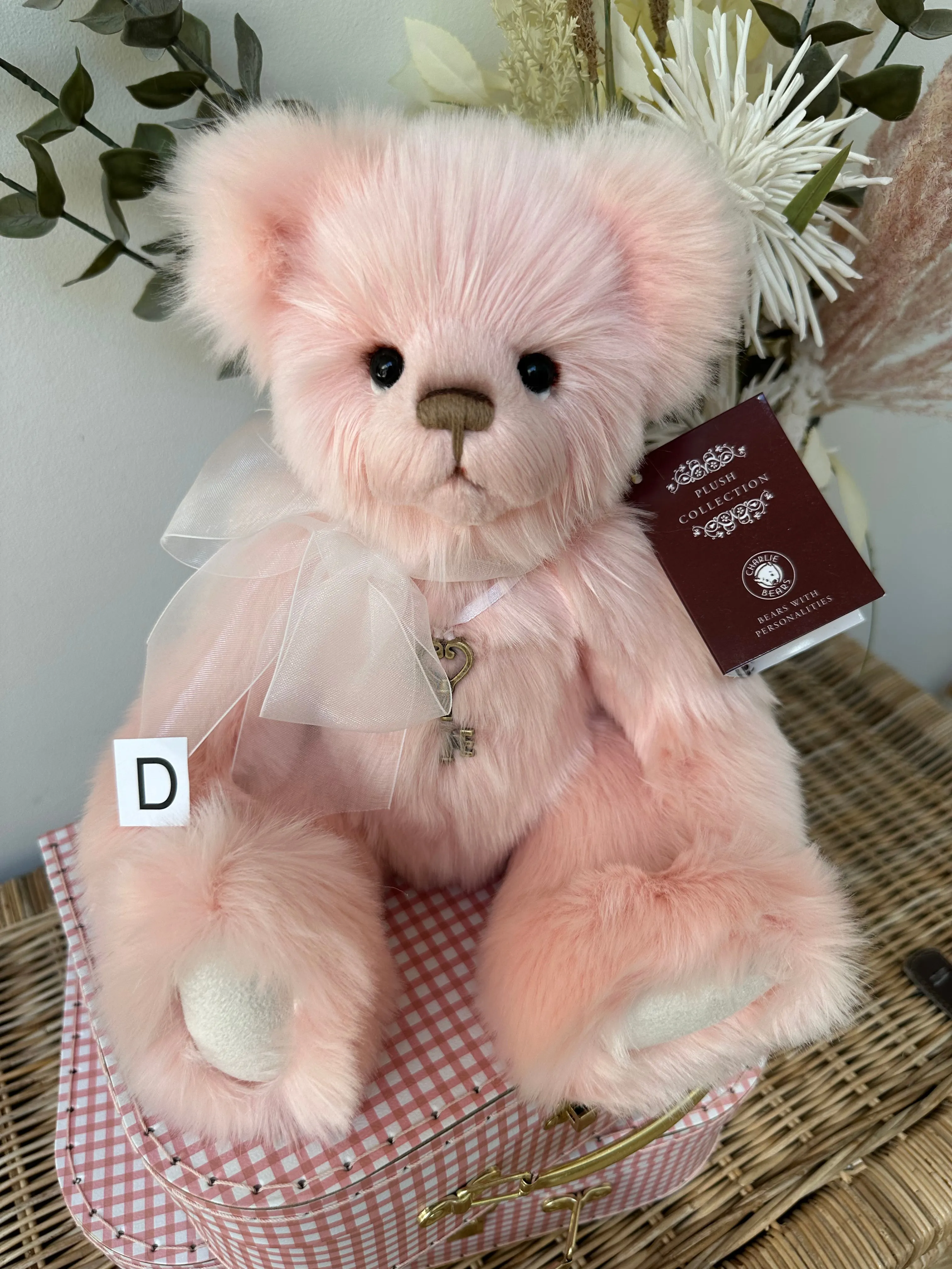 Lowena Charlie Bears Secrets Collection Plush Teddy Bear