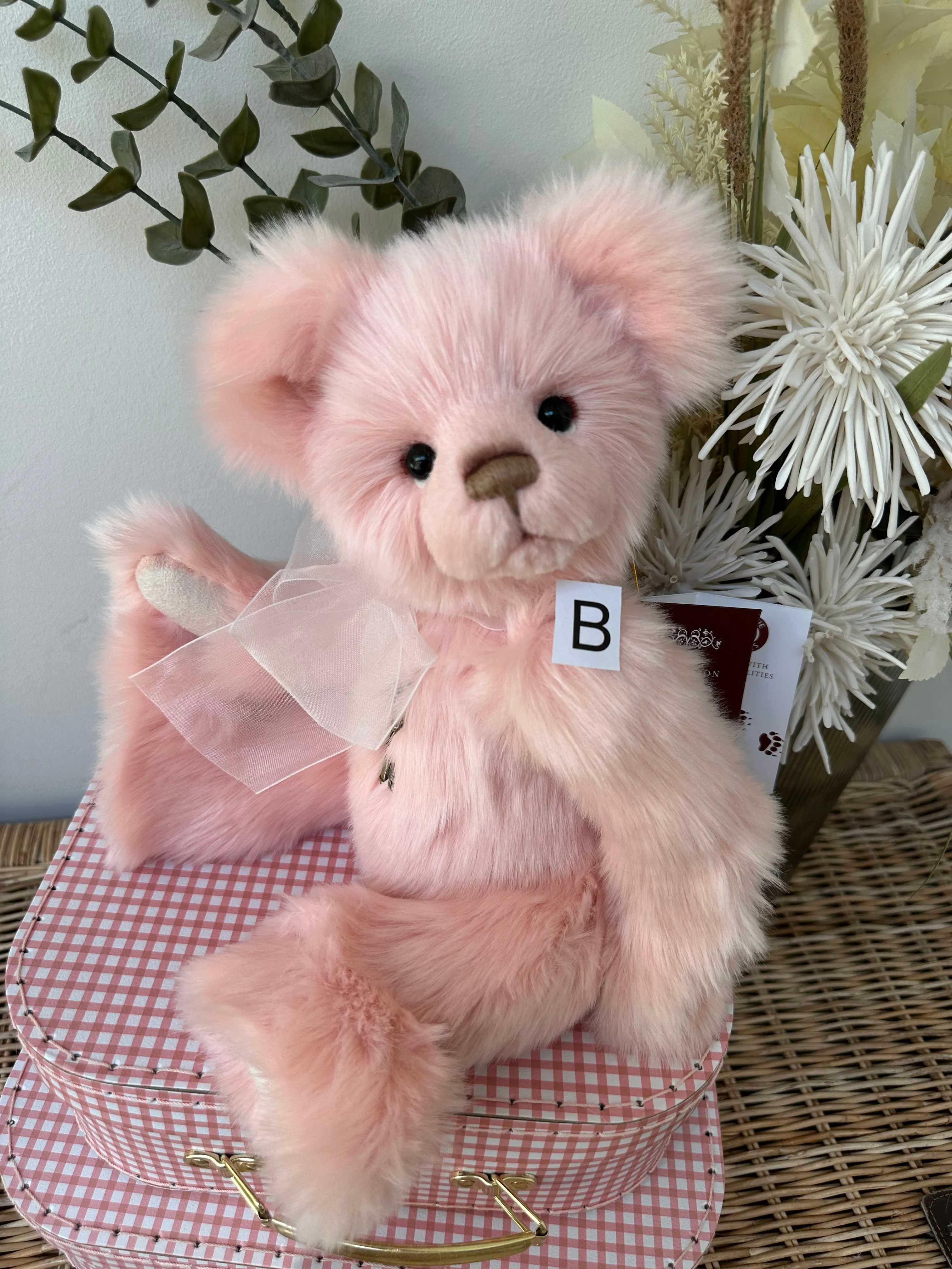 Lowena Charlie Bears Secrets Collection Plush Teddy Bear