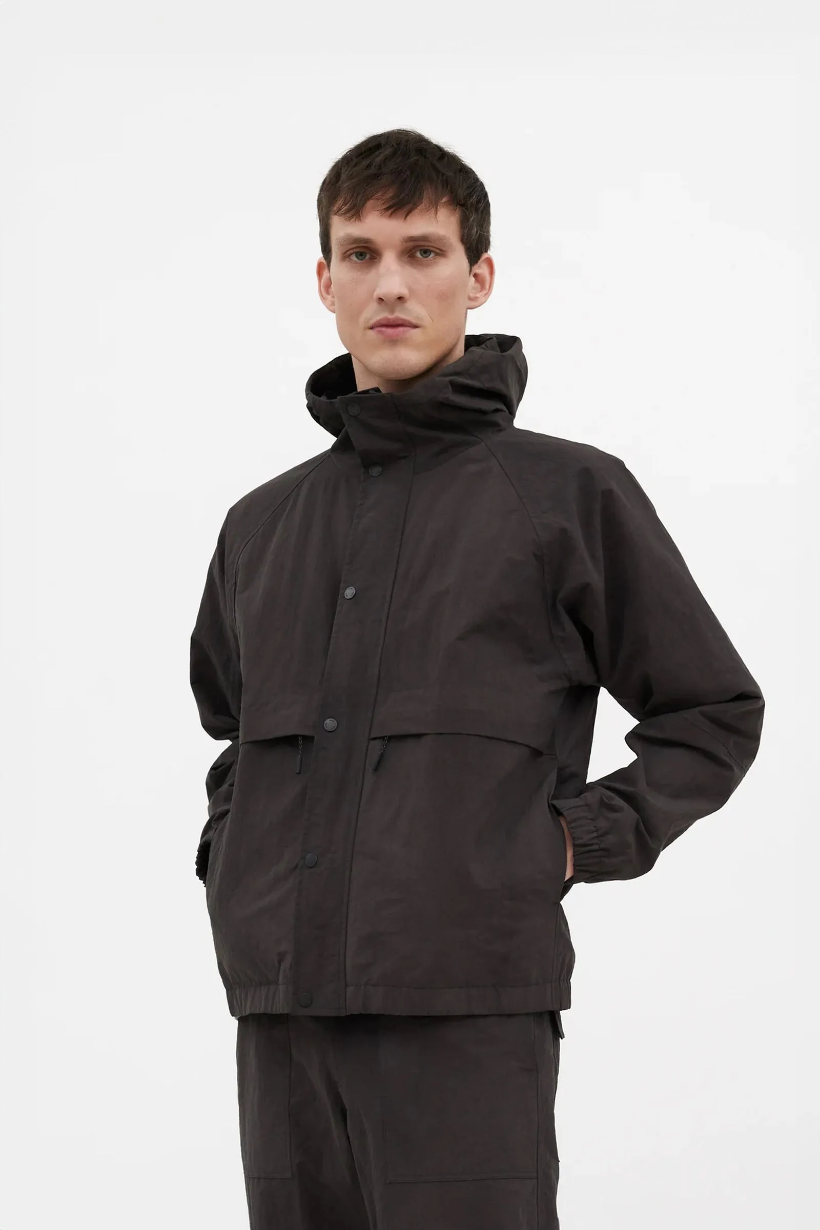 Norse Projects Helruf Wave Dye Nylon Windbreaker Black