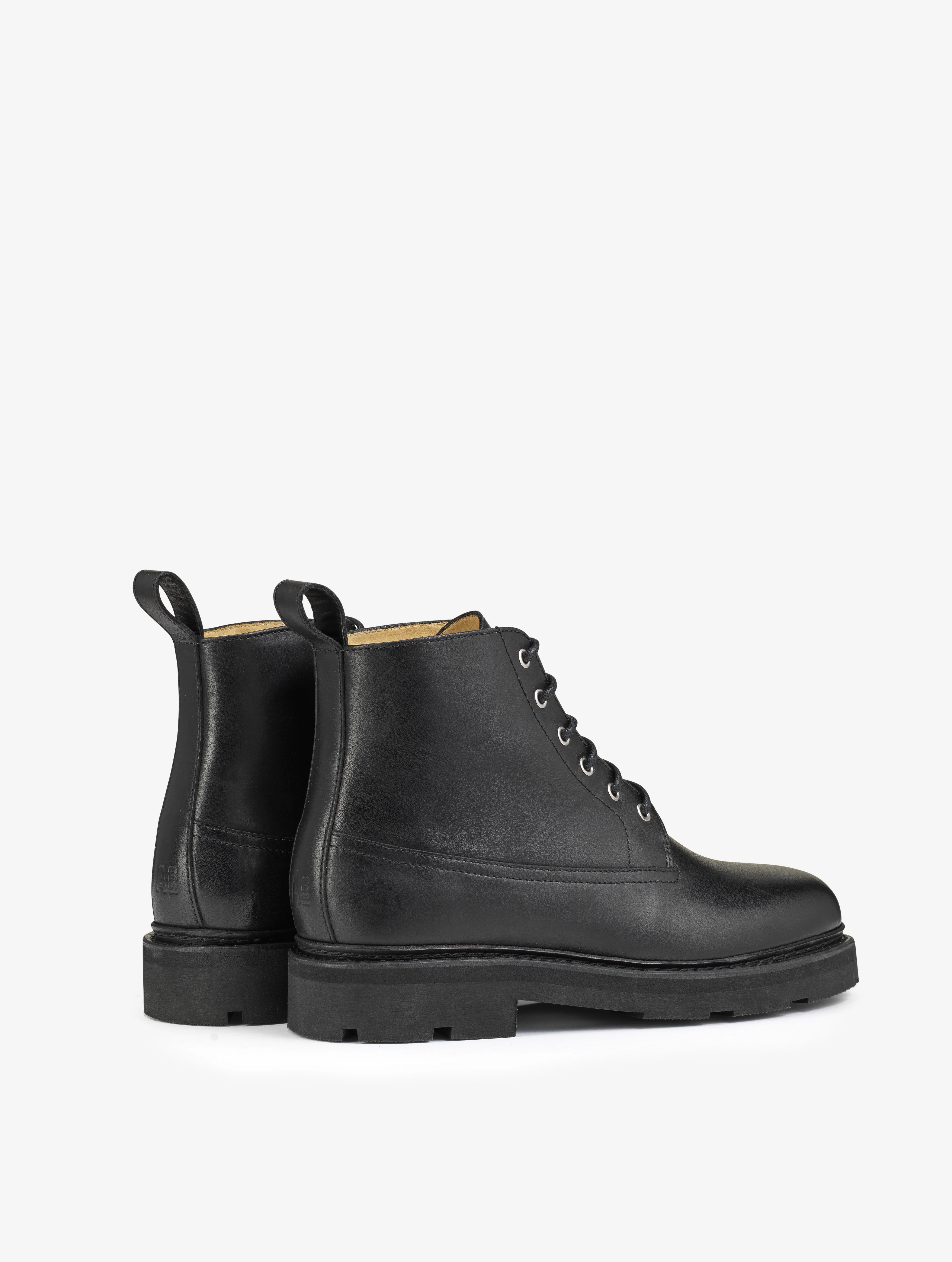 The Norwegian-stitched leather desert boot