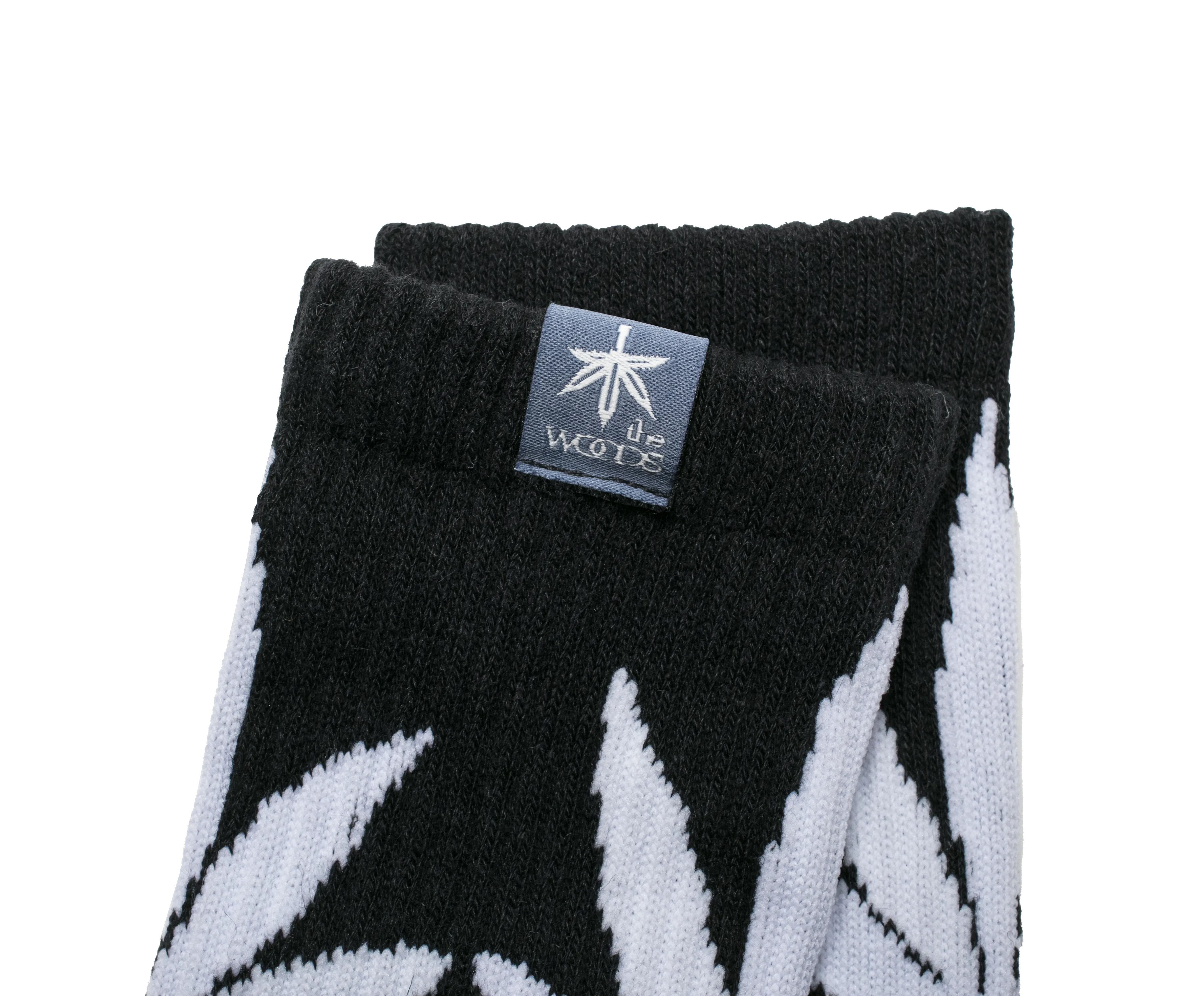 the WOODS LEAF HEMP CREW SOCKS BLACK