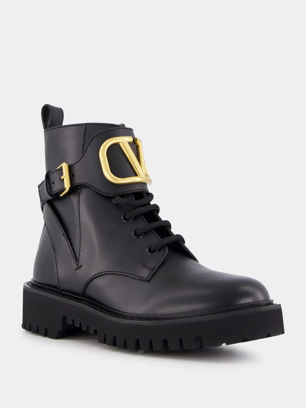 VLogo Signature Leather Boots