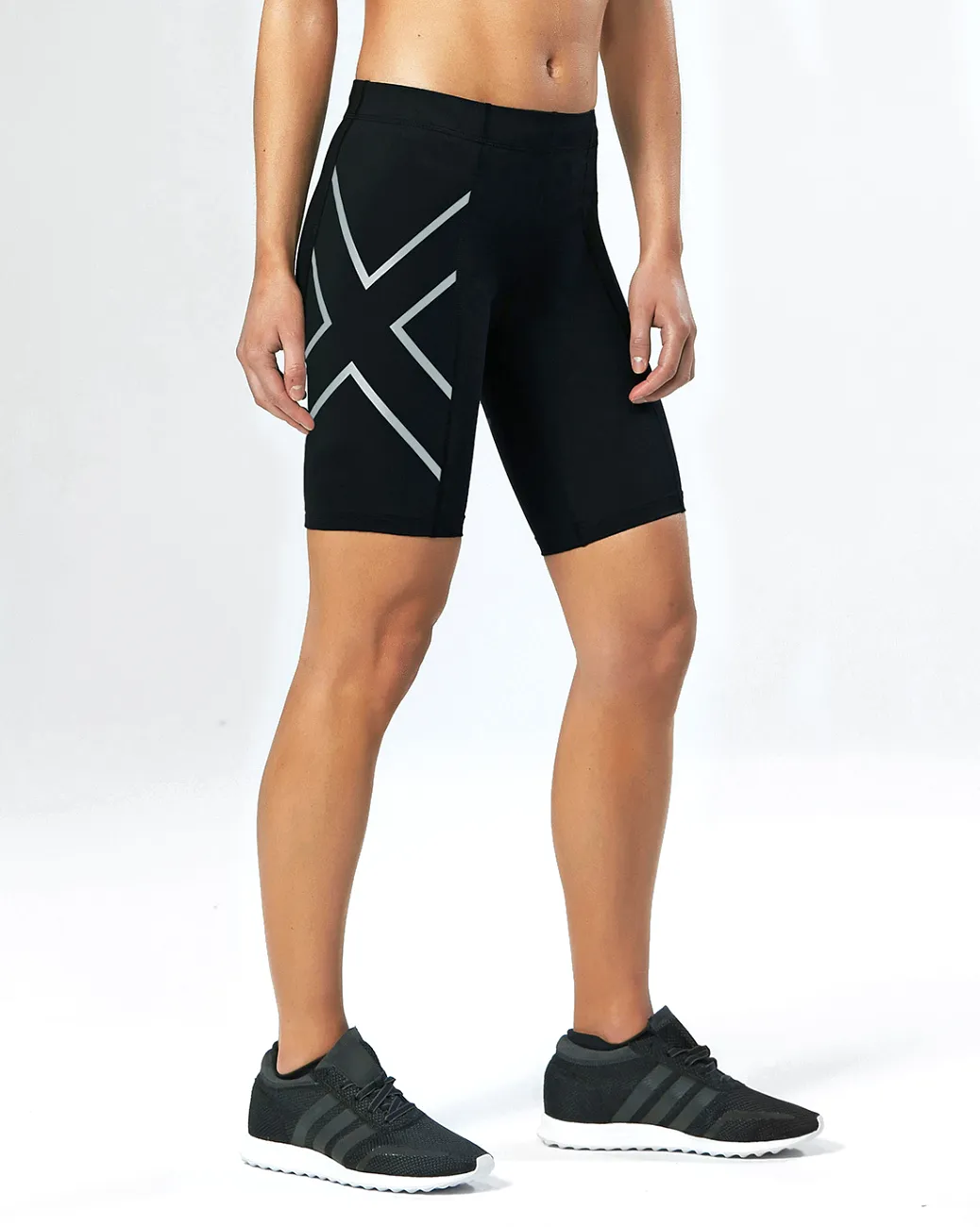 W 2XU TR2 Compression Short