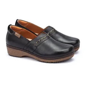 Women's Pikolinos Granada Closed Heel Clogs Color: Black